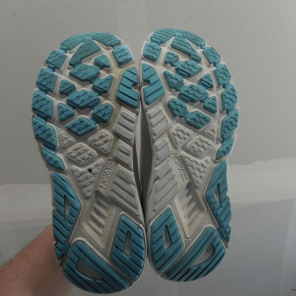 HOKA Arahi 7 Women’s Running Shoes 10.5 D - Frost/Rose Gold 1147890 FTRS - Picture 7 of 8